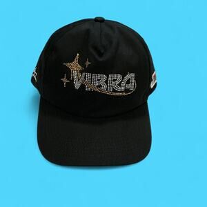 Van vibra urbana rhinestone snapback